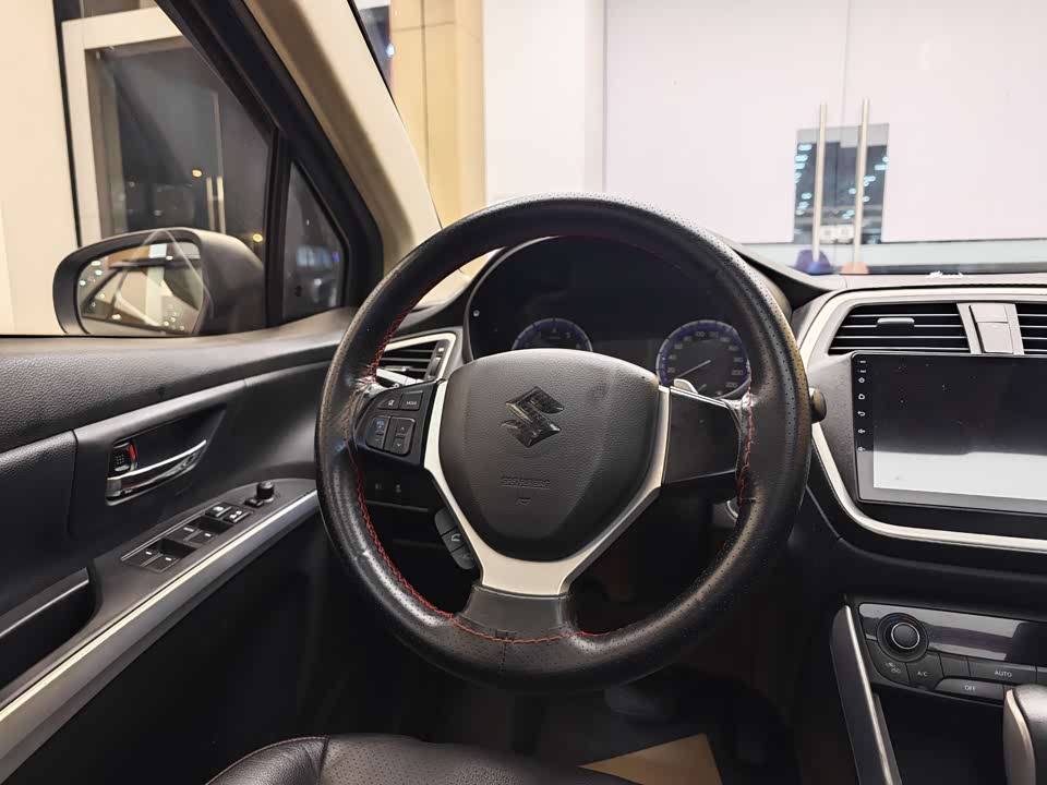 Suzuki Fengyu