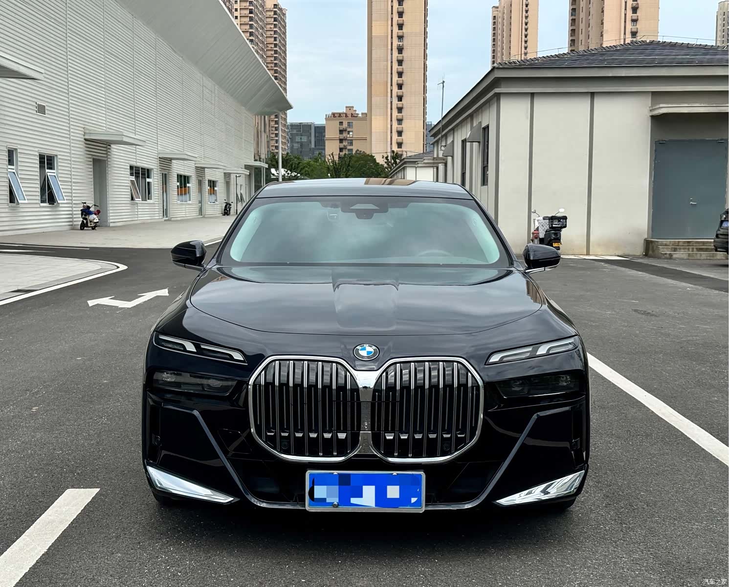 BMW 7 Series, 2023 2