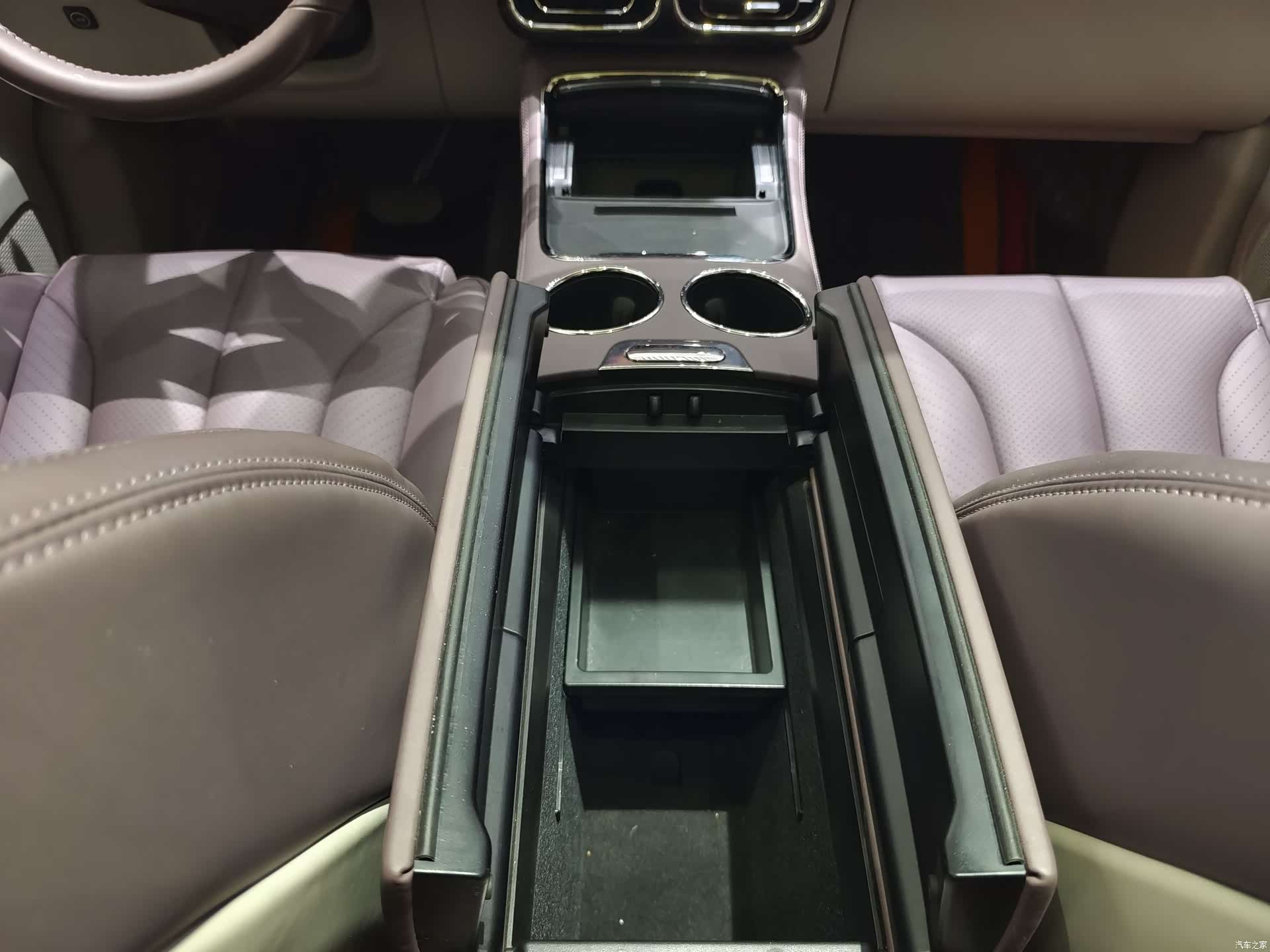 Leapmotor C11, 2022 22
