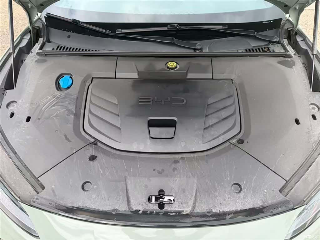 BYD Seal, 2025 10