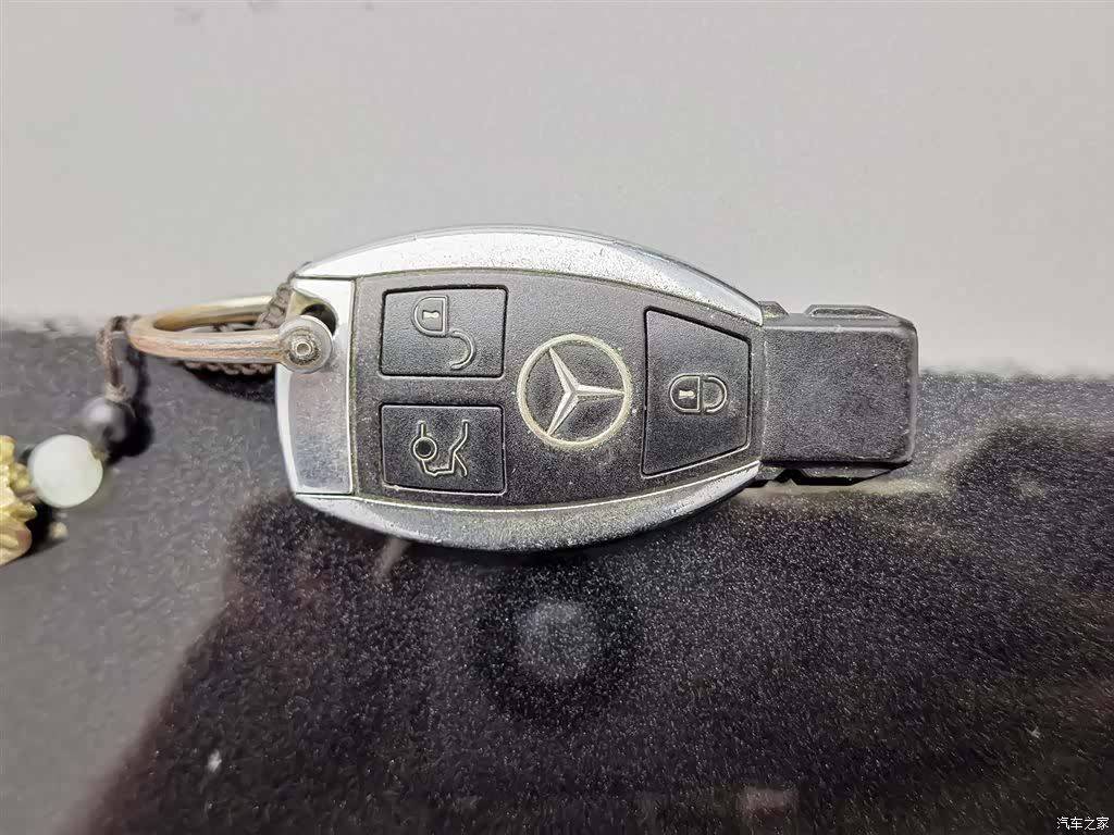 Mercedes-Benz E-Class, 2016 19