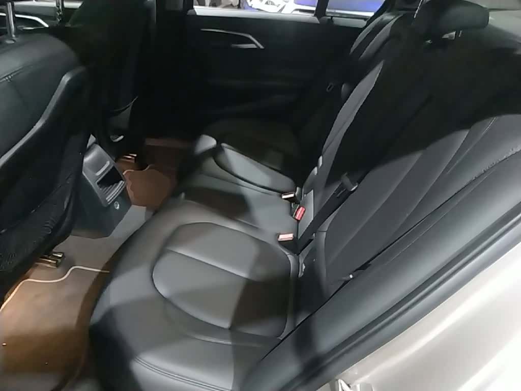 BMW 1 Series, 2018 17