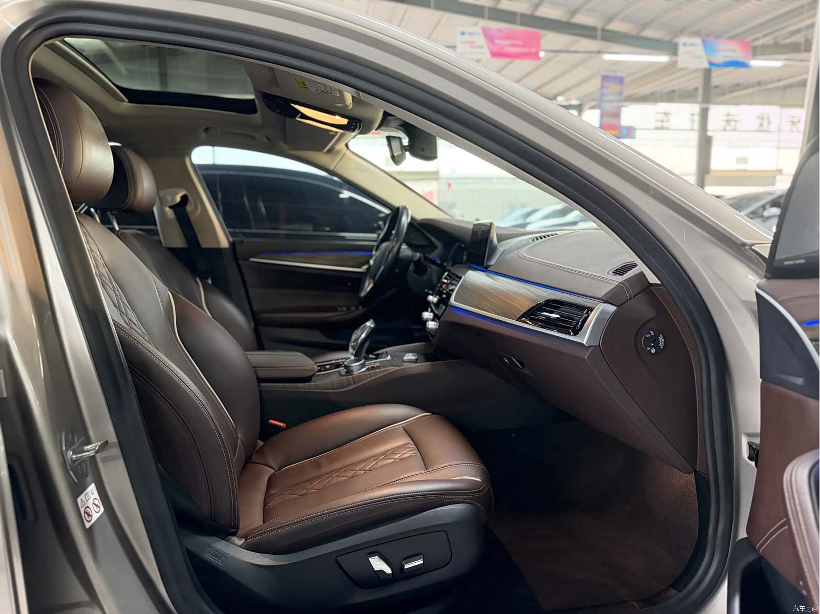 BMW 5 Series, 2019 16
