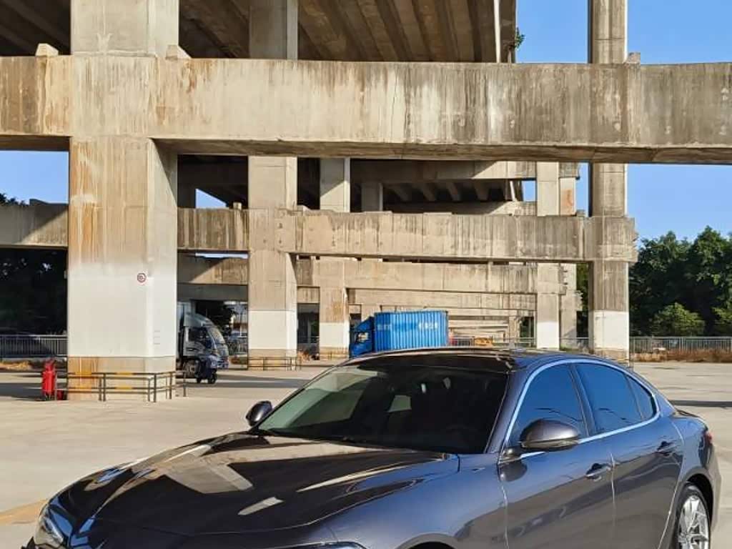 Alfa Romeo Giulia