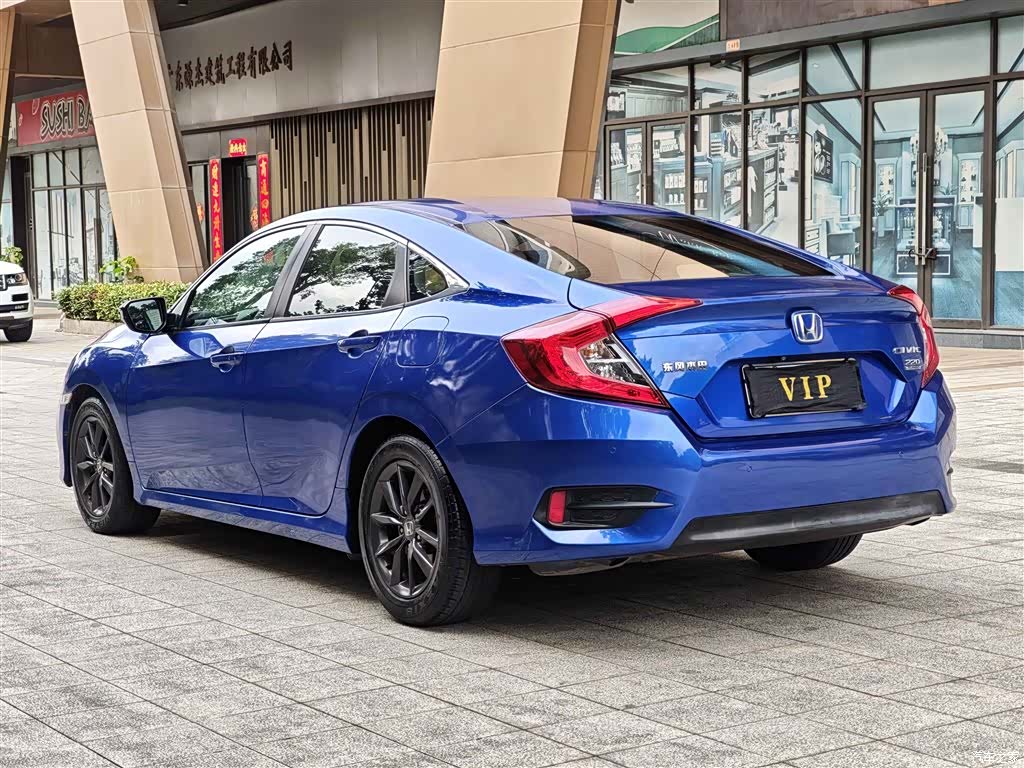 Honda Civic, 2019 16