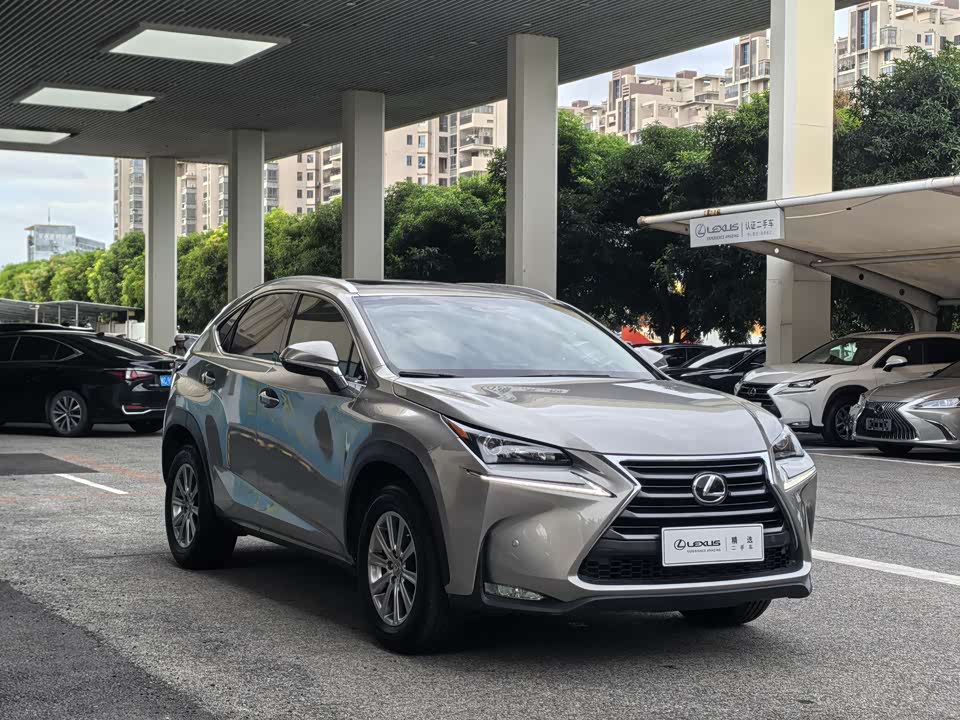 Lexus NX