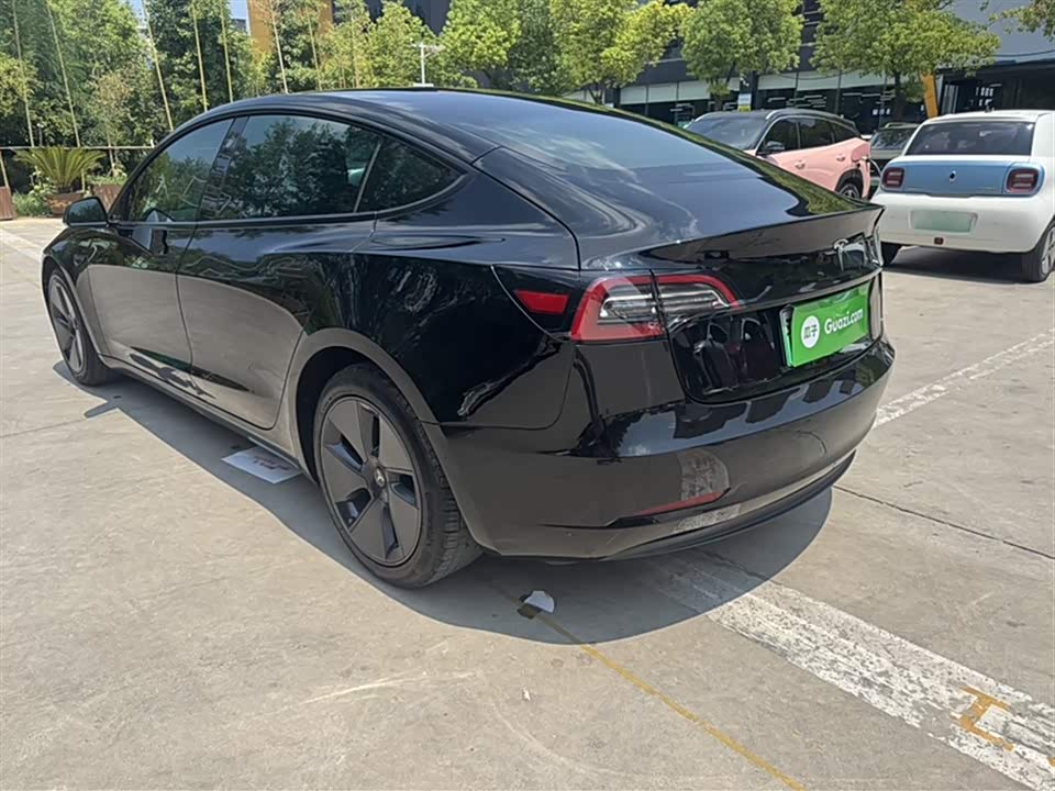 Tesla Model 3 Tesla Model 3