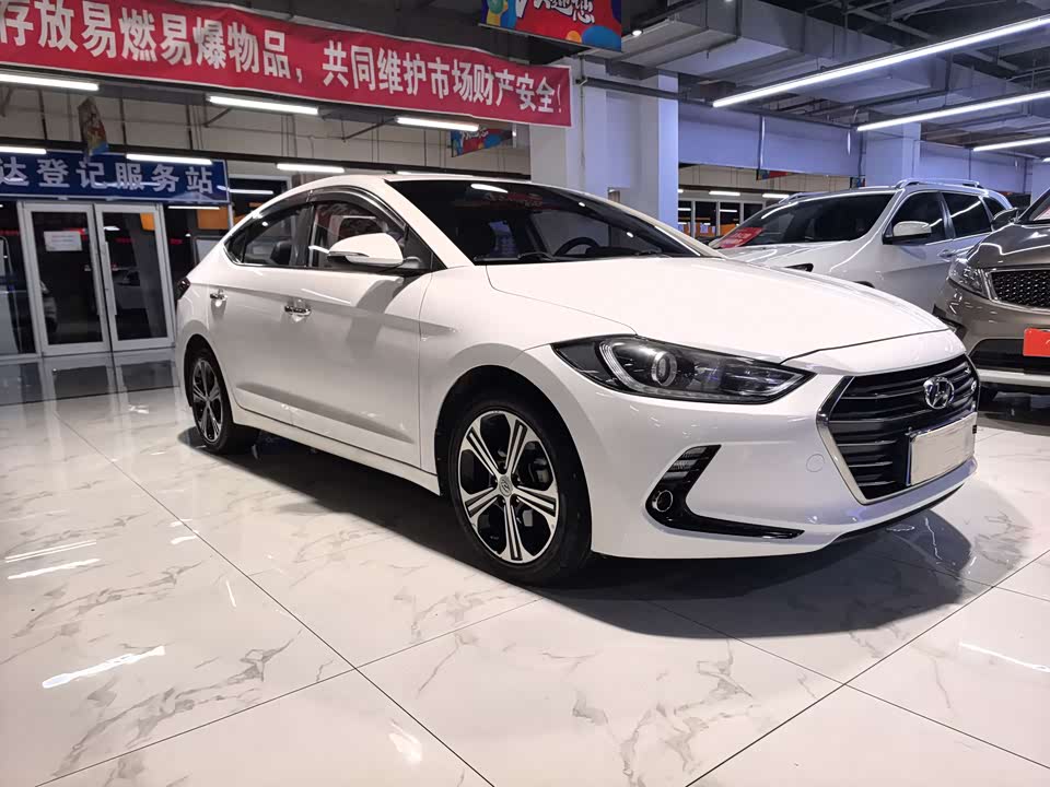 Hyundai Lead Hyundai Lead