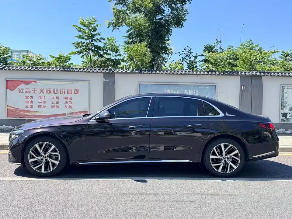 Mercedes-Benz E-class Mercedes-Benz E-class