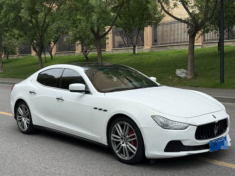 Maserati Ghibli Maserati Ghibli
