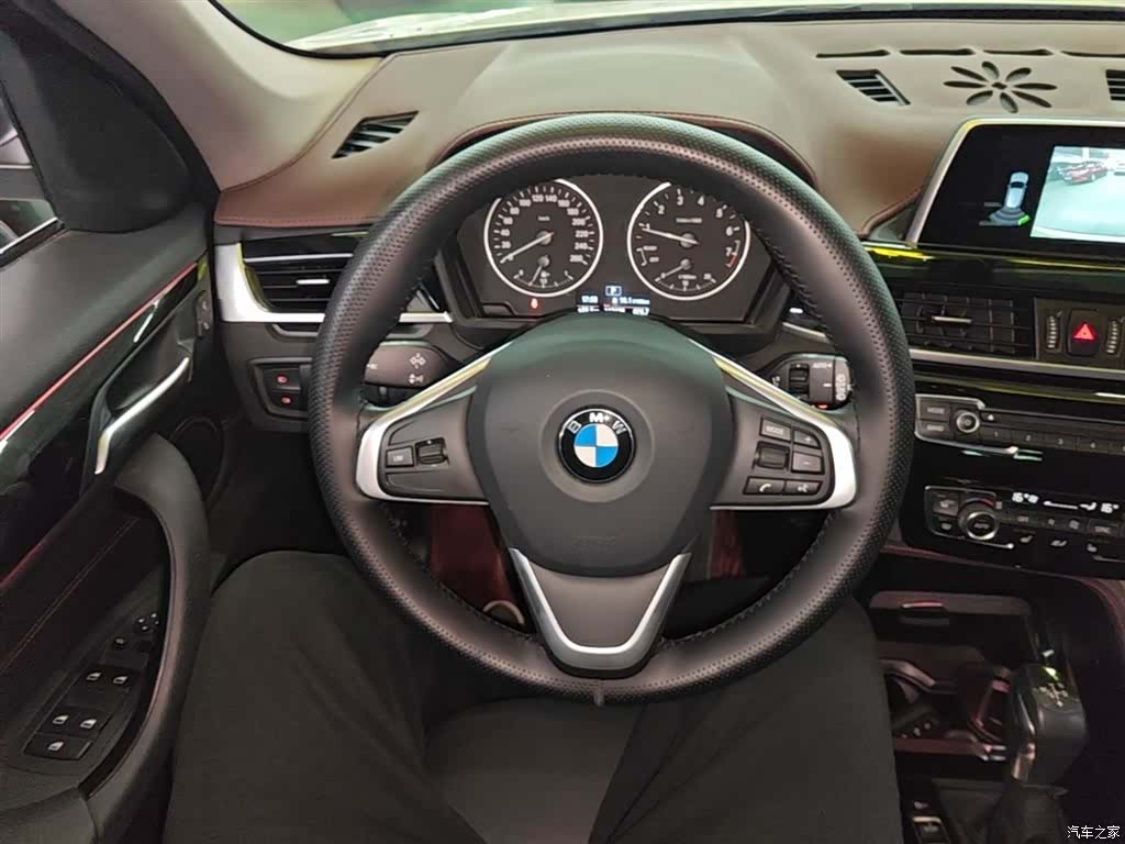 BMW X1, 2018 11