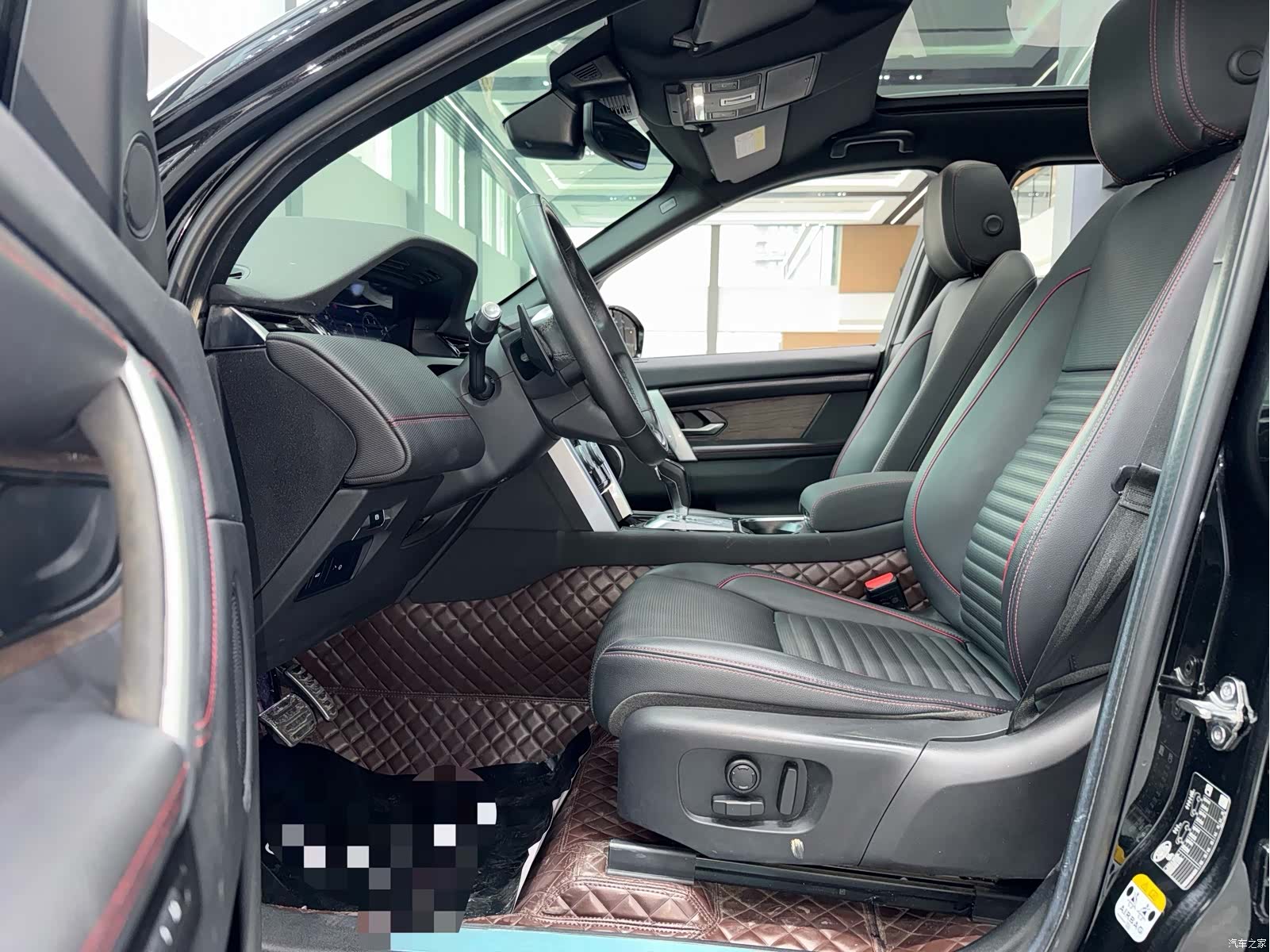 Land Rover Discovery, 2022 3
