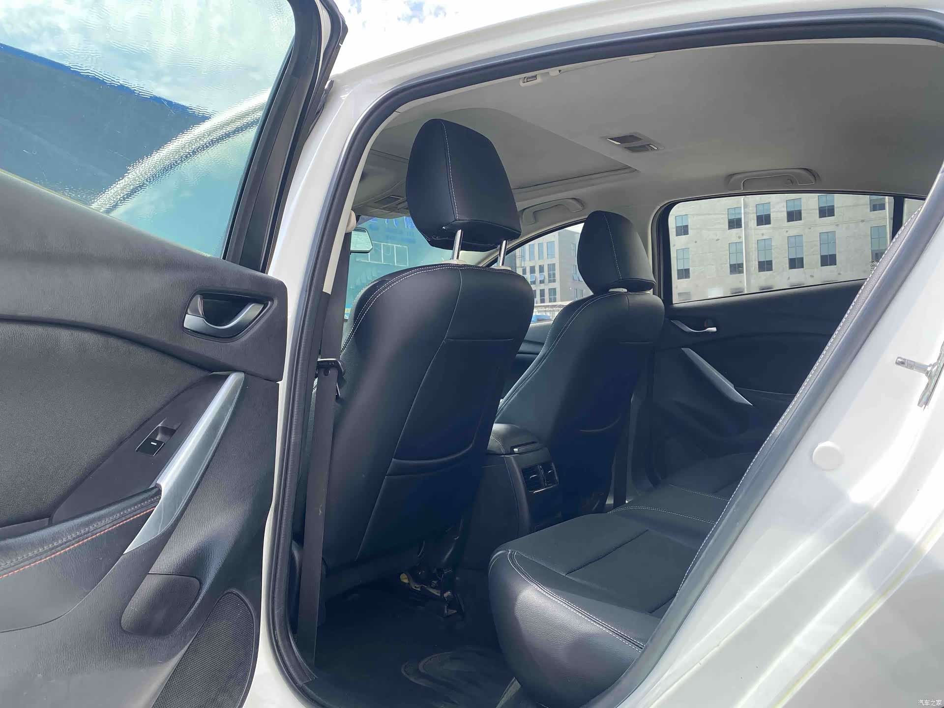 Mazda Atenza, 2014 6