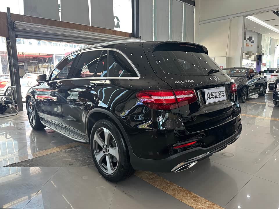 Mercedes-Benz GLC Mercedes-Benz GLC