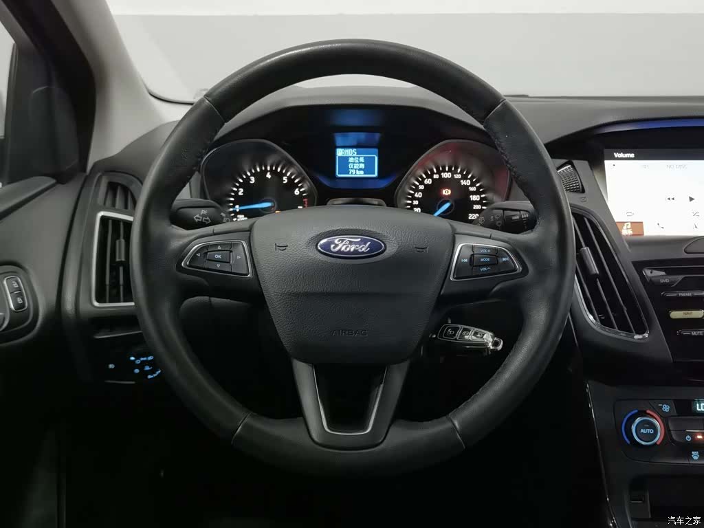 Ford Focus, 2017 11