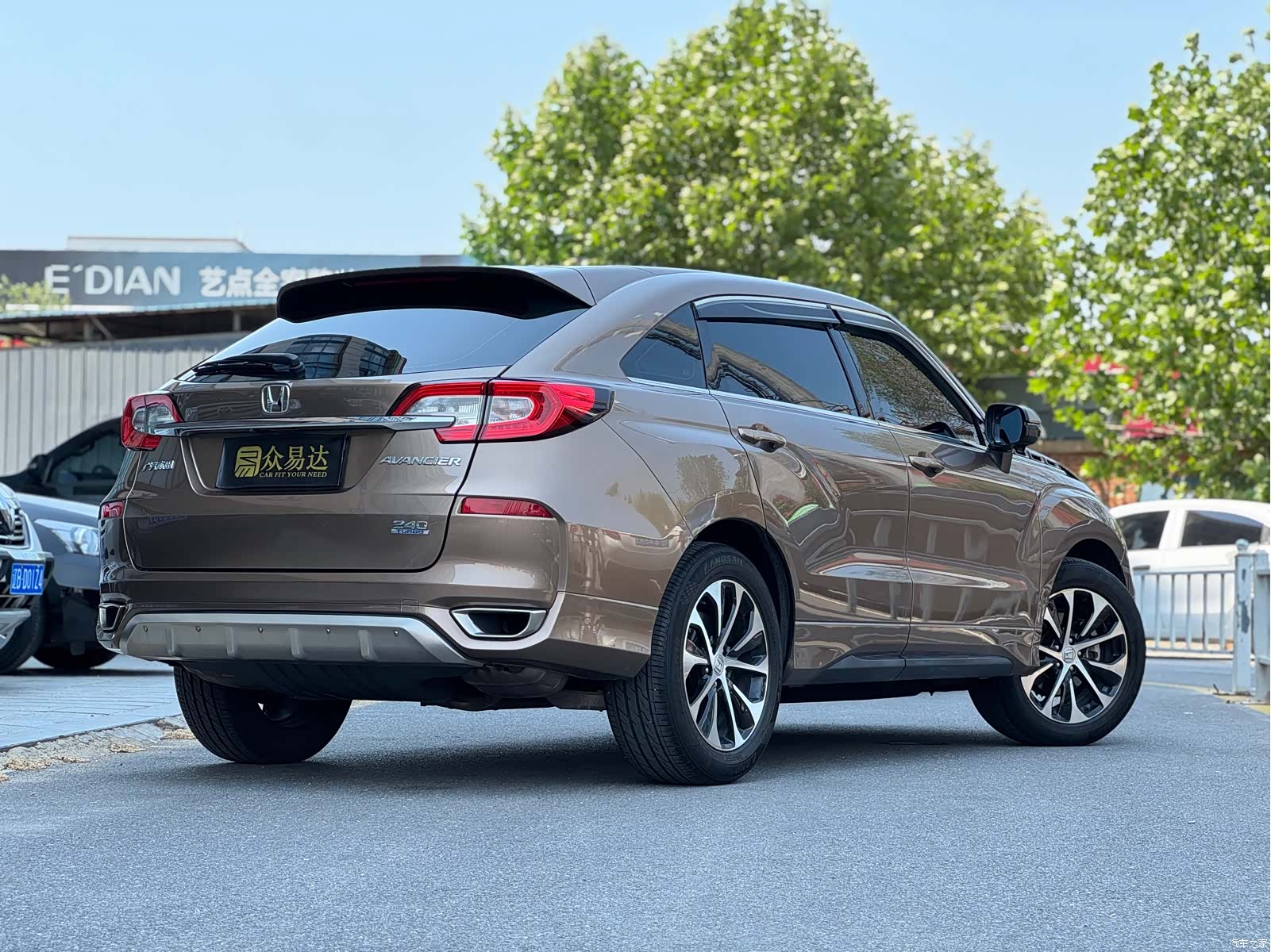 Honda Avancier, 2017 3