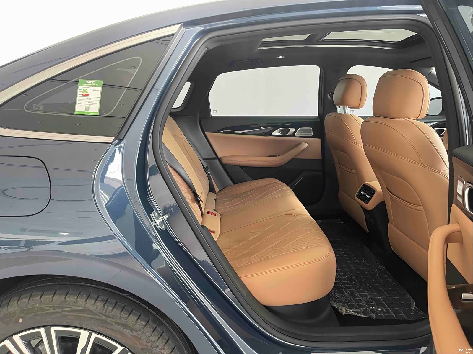 Geely A7, 2025 10
