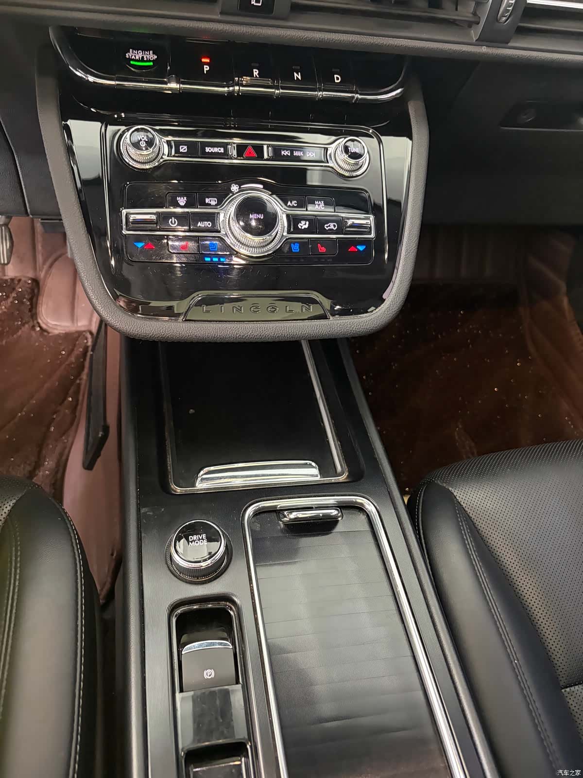 Lincoln Corsair, 2021 12