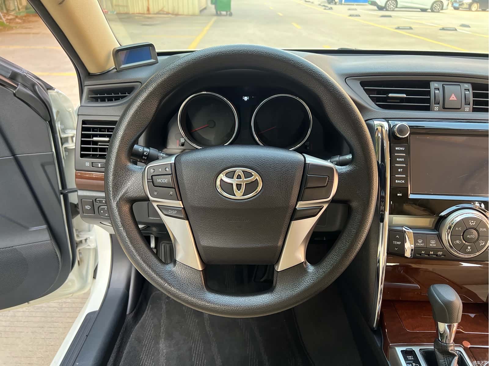 Toyota 2.5S, 2016 9