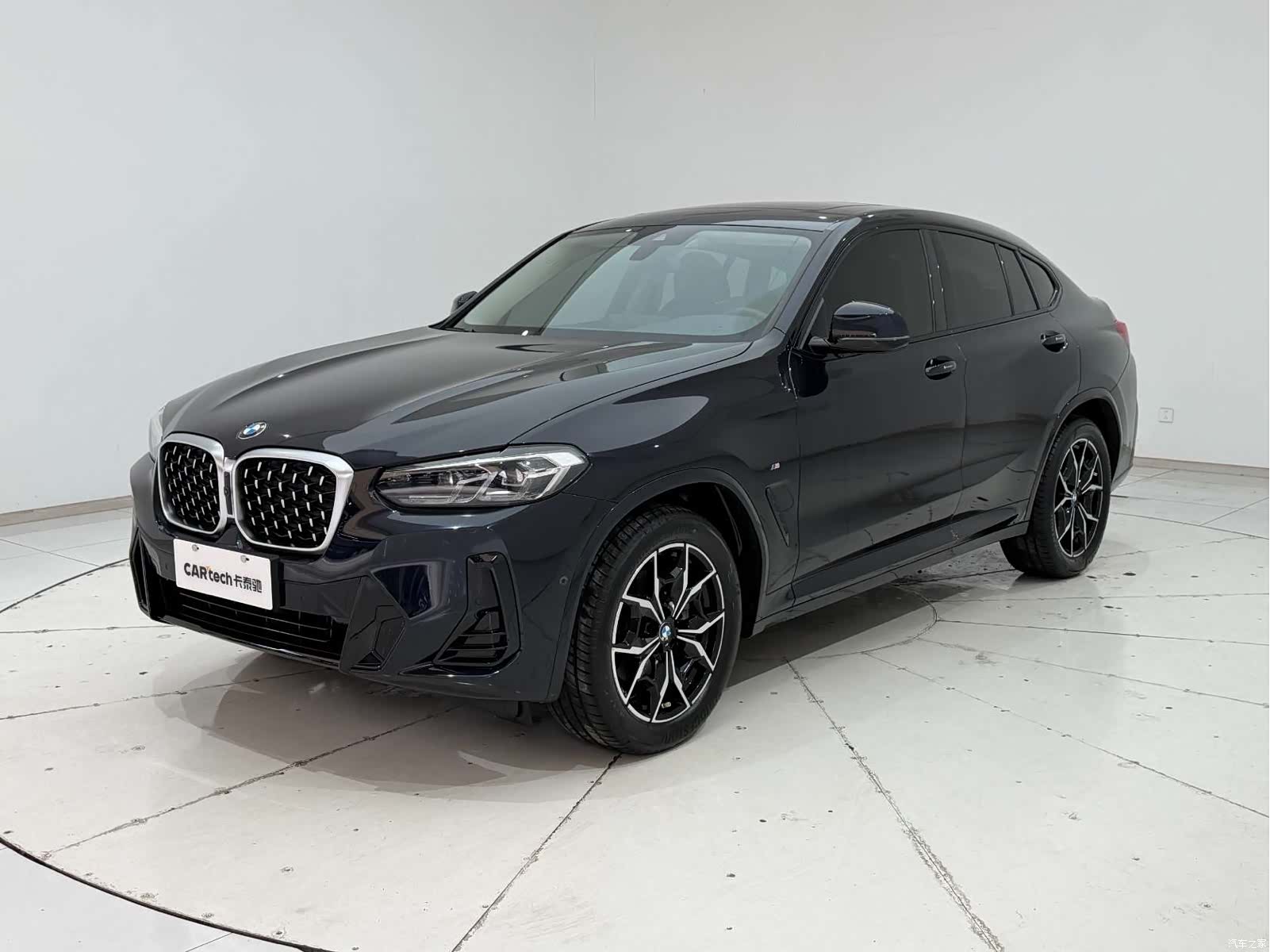 BMW X4, 2024 все фото