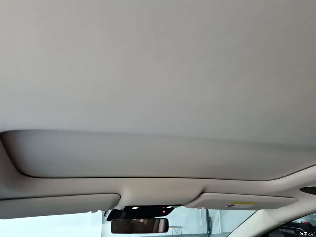 Li Auto i8, 2025 18