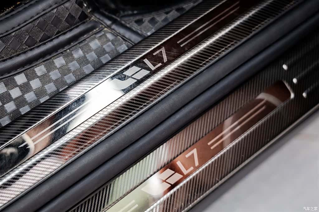 AITO M7, 2025 11