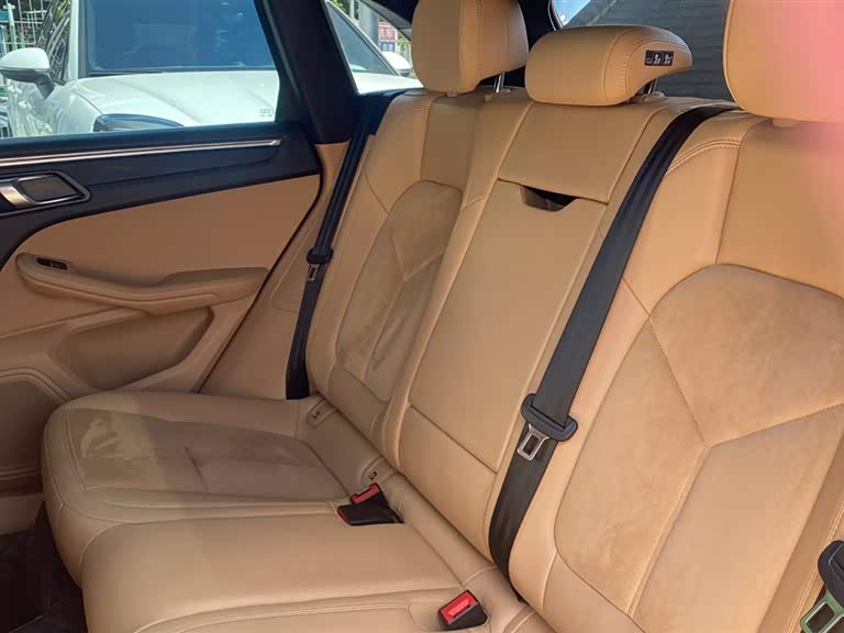 Porsche Macan Porsche Macan
