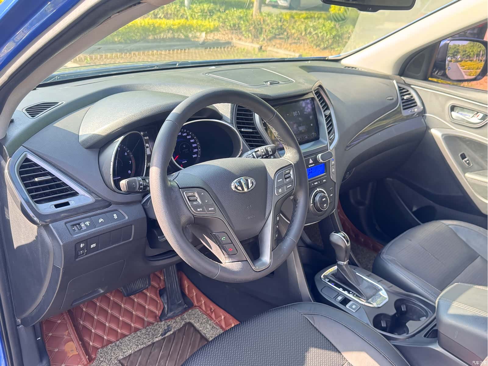 Hyundai Santa Fe, 2015 11