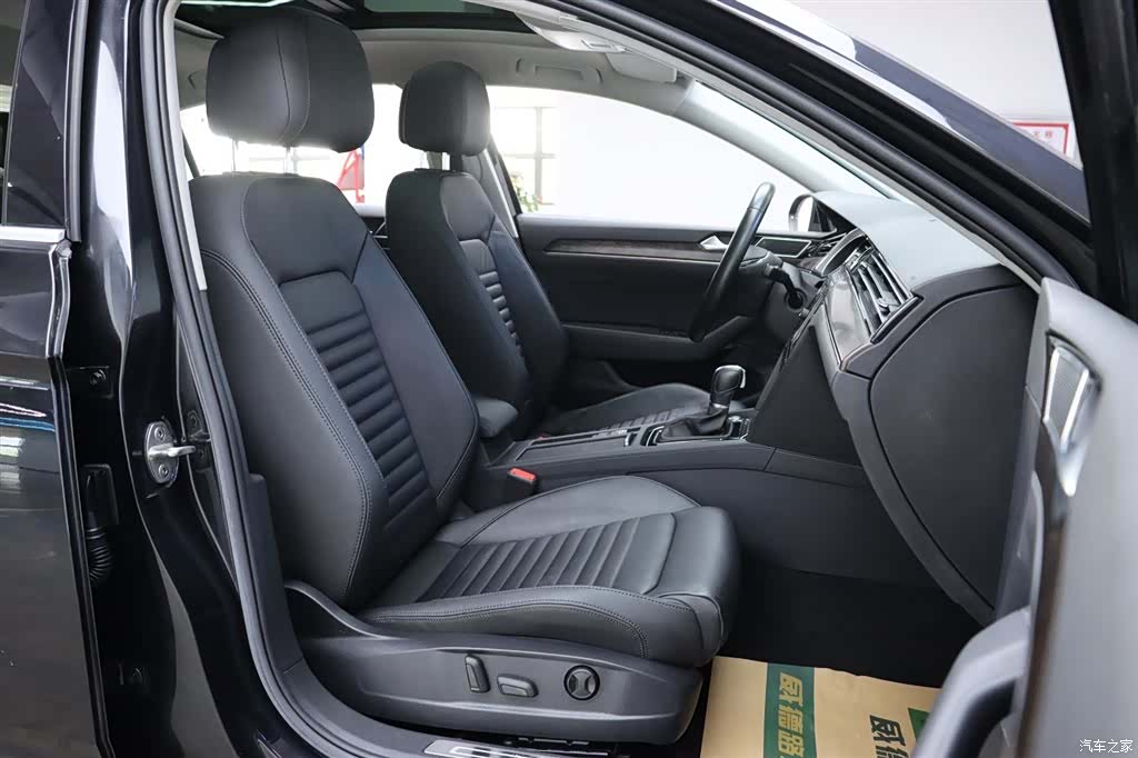 Volkswagen Magotan, 2019 20