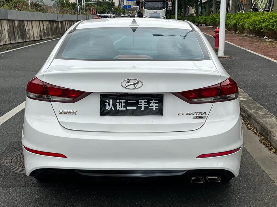 Hyundai Lead