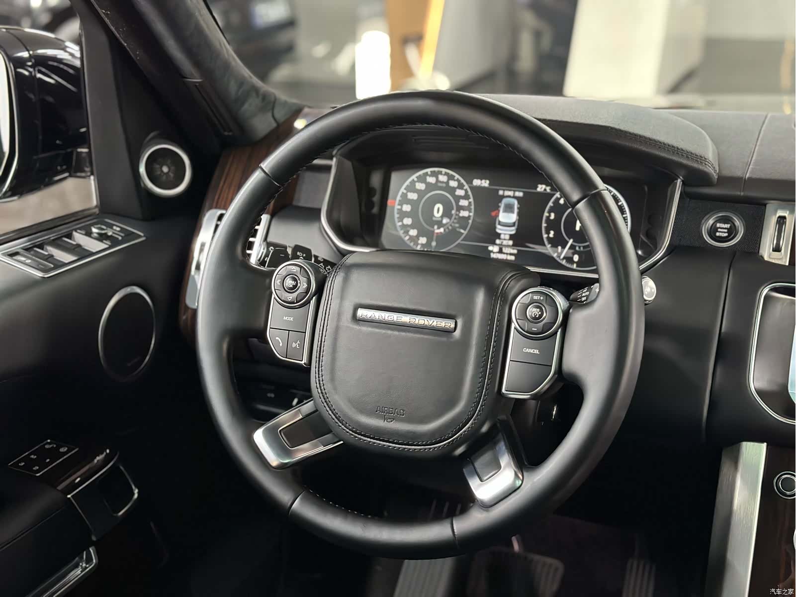 Land Rover Range Rover, 2018 11