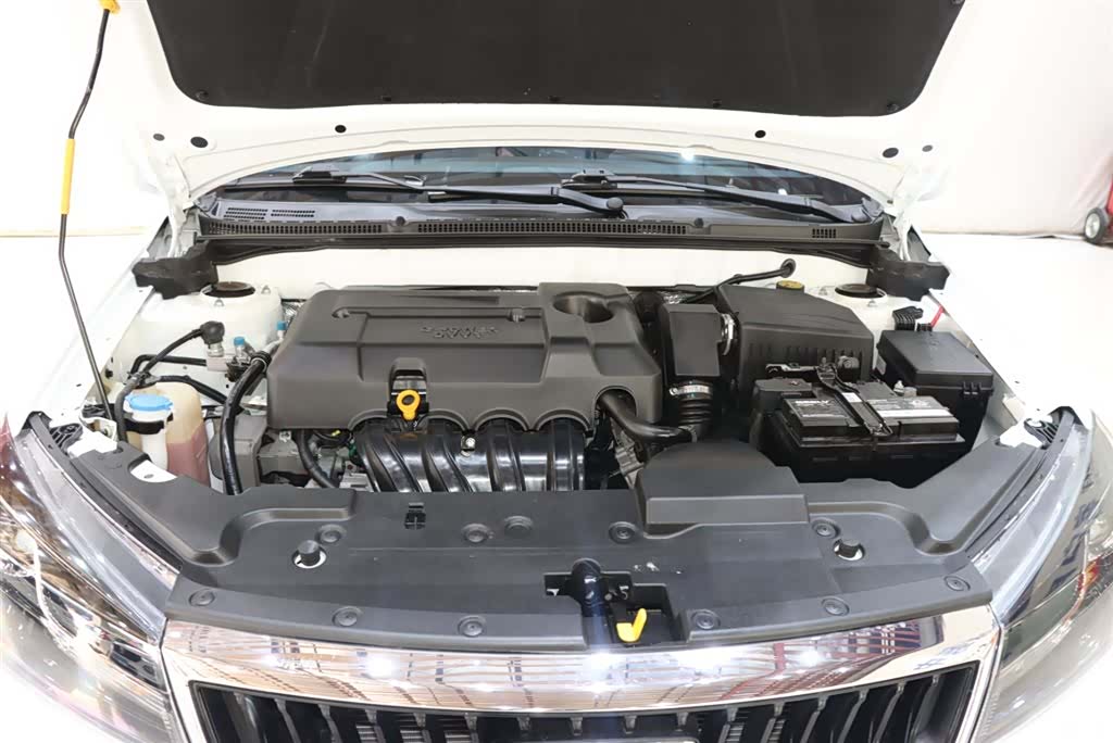 Geely Emgrand, 2021 19