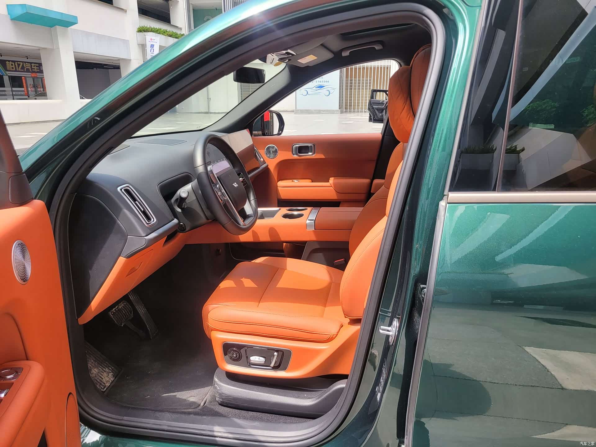 Li Auto L9, 2025 все фото
