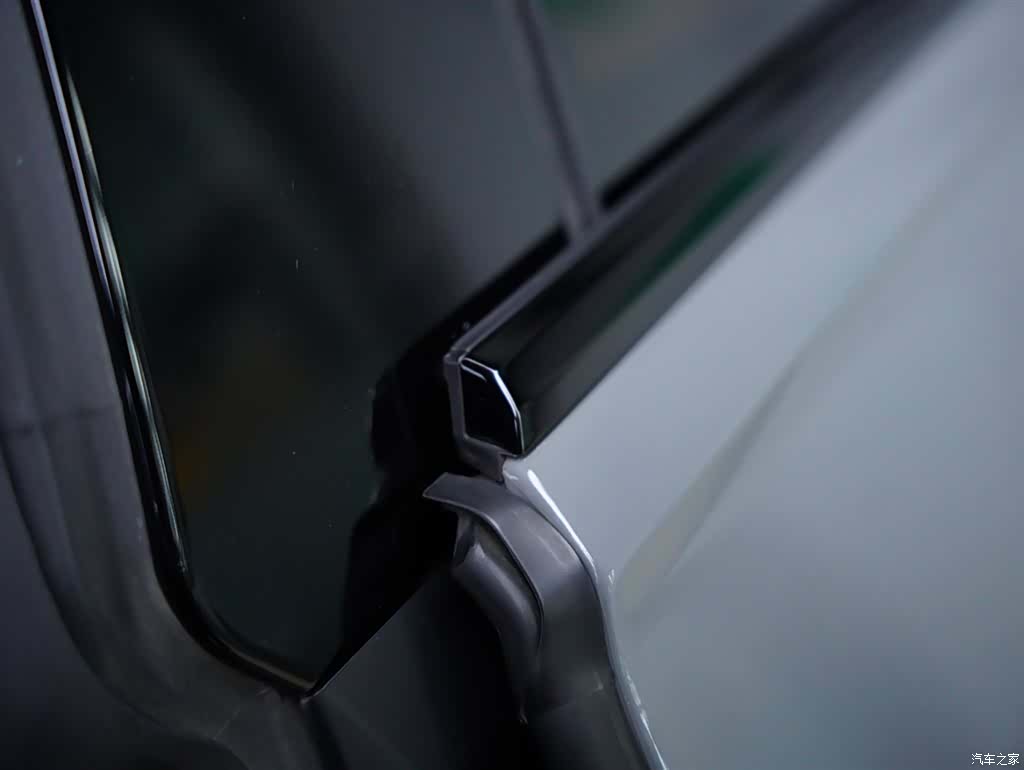 Audi Q8, 2023 20