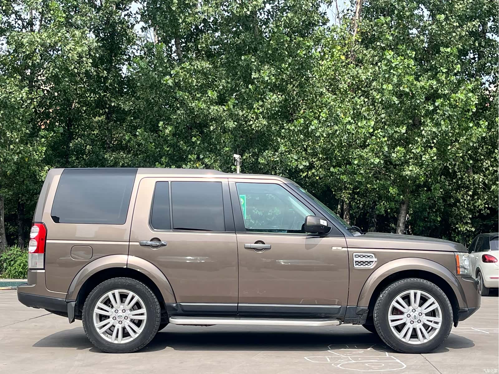 Land Rover Discovery, 2012 4