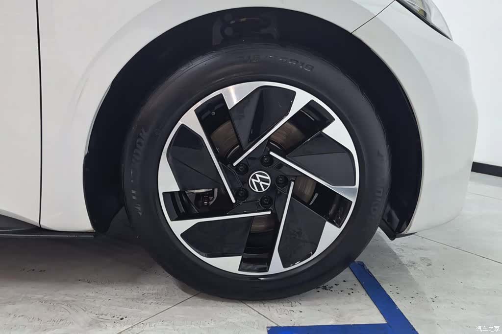 Volkswagen ID.3, 2024 6