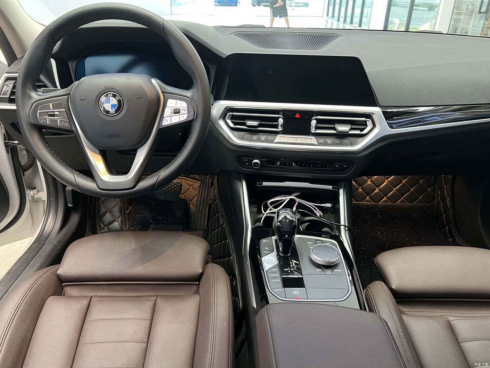 BMW 3 Series, 2019 все фото