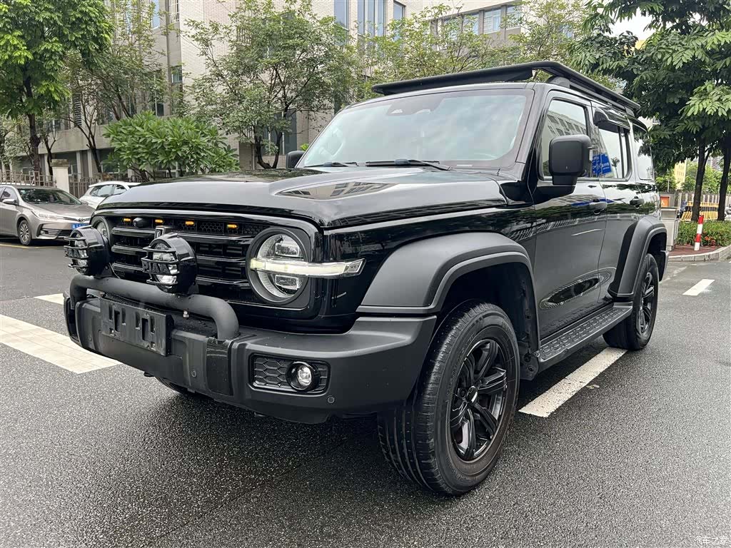 Tank 300