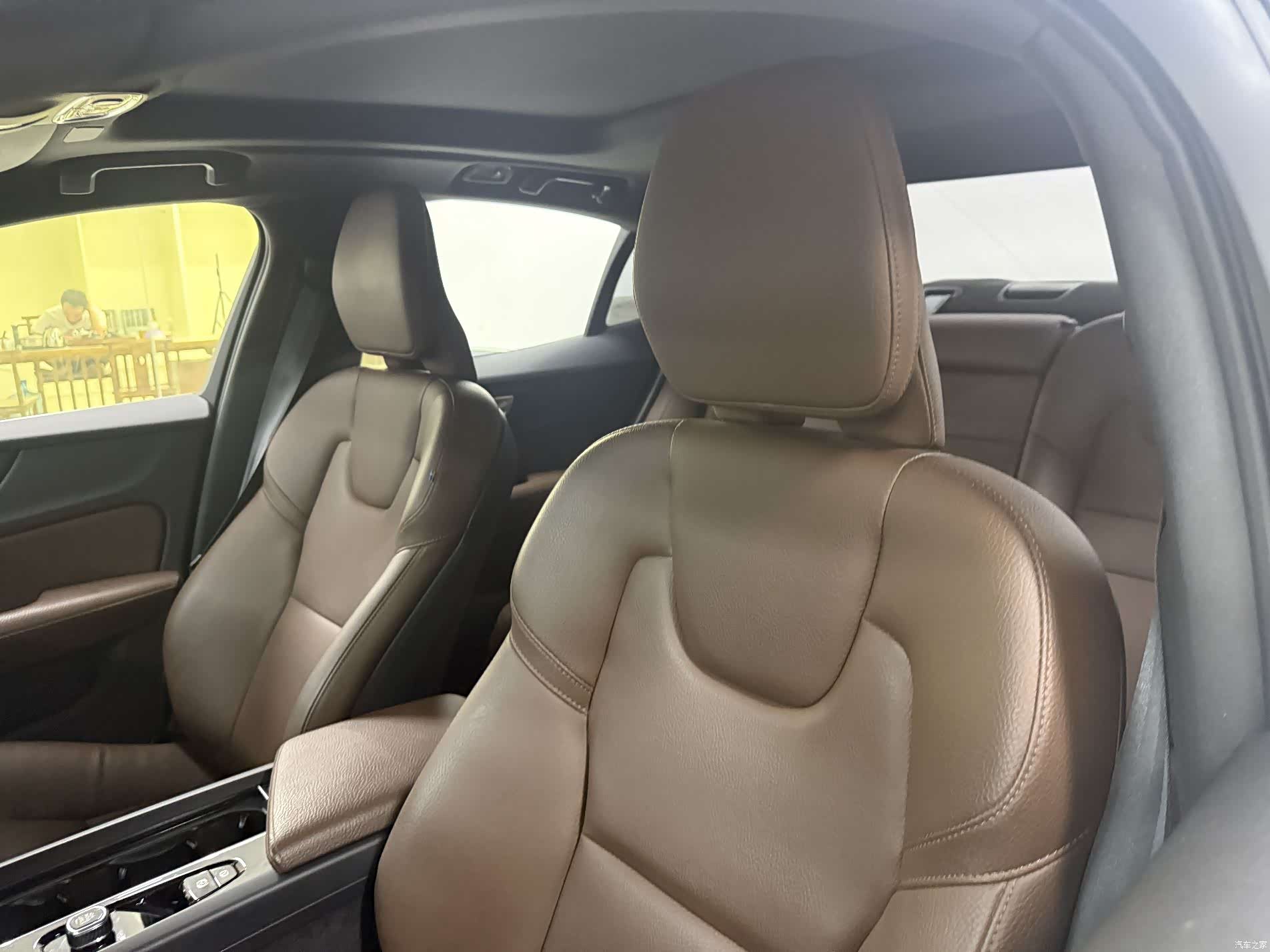 Volvo S60, 2021 12