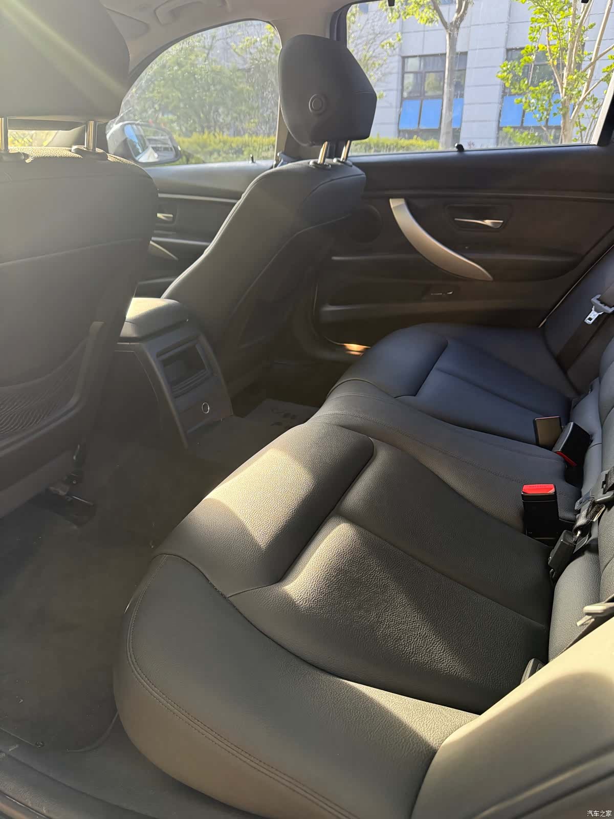 BMW 3 Series, 2015 7