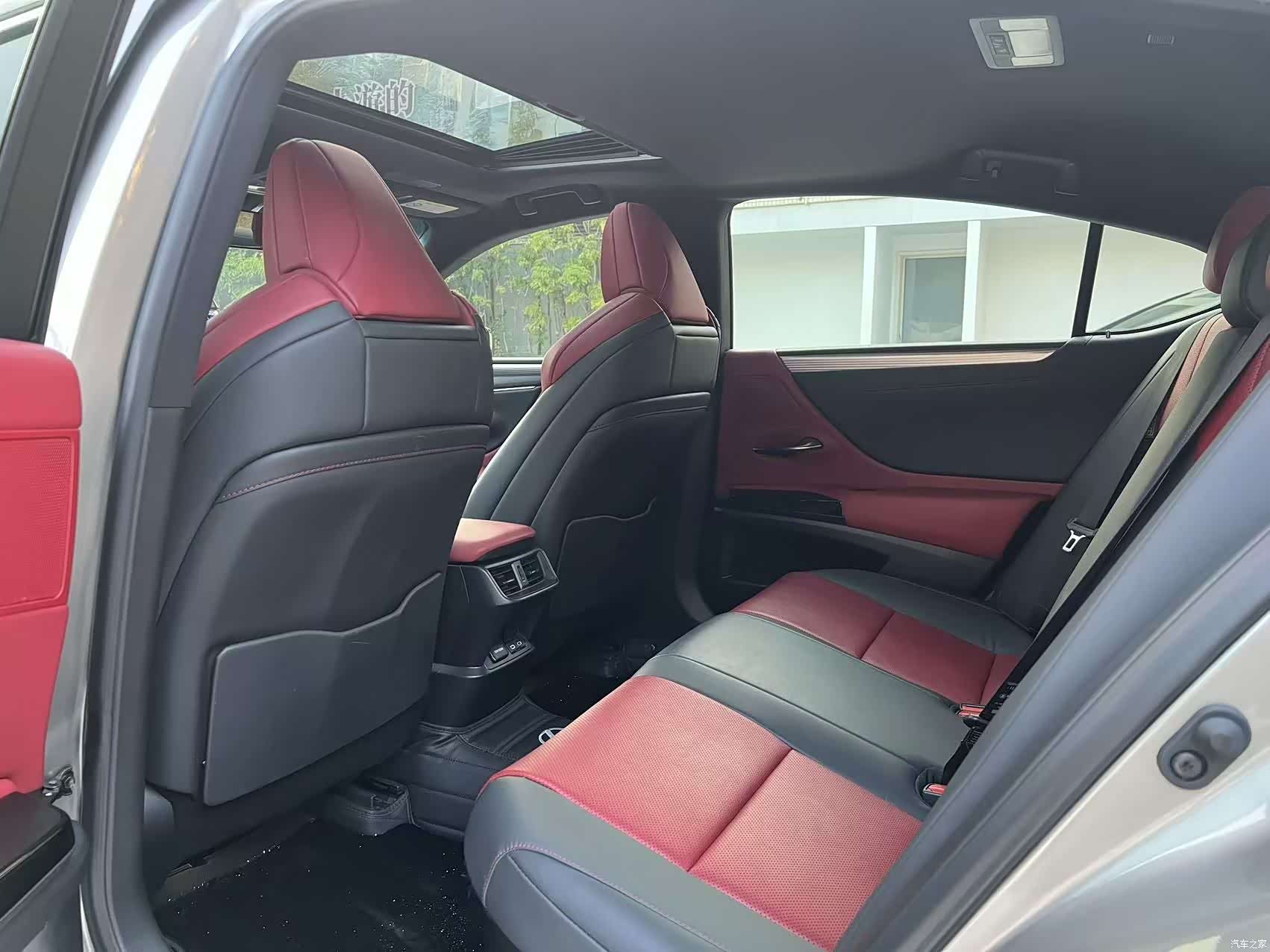 Lexus ES, 2022 6