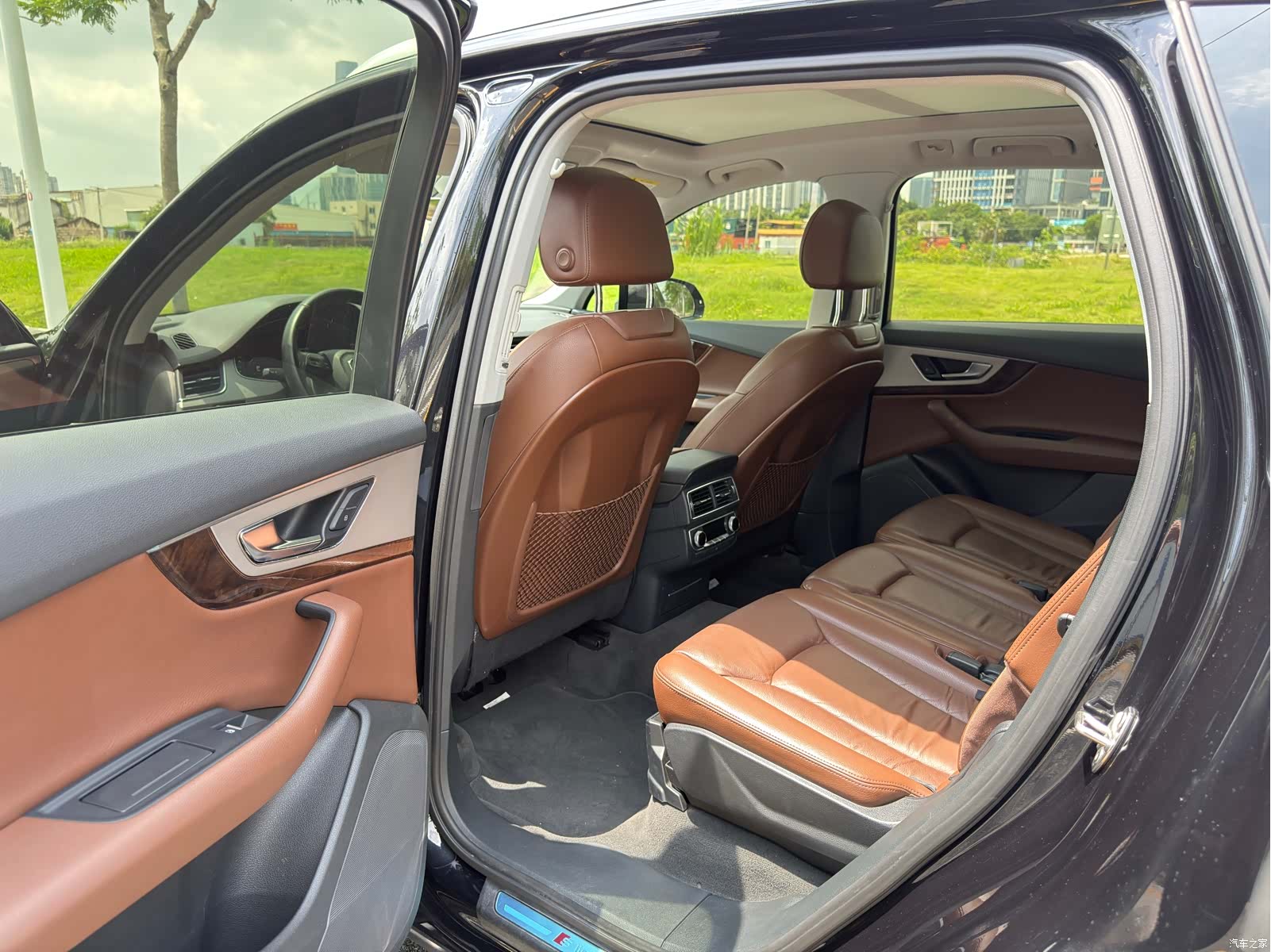 Audi Q7, 2016 все фото