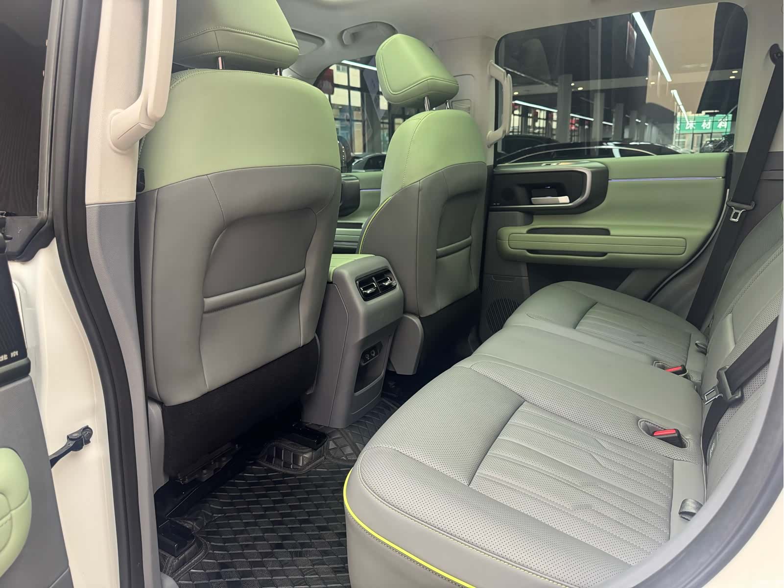 BAIC BJ40, 2024 15