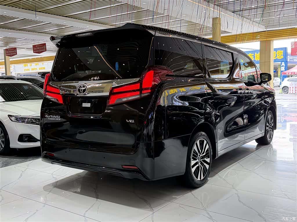 Toyota Alphard, 2019 6