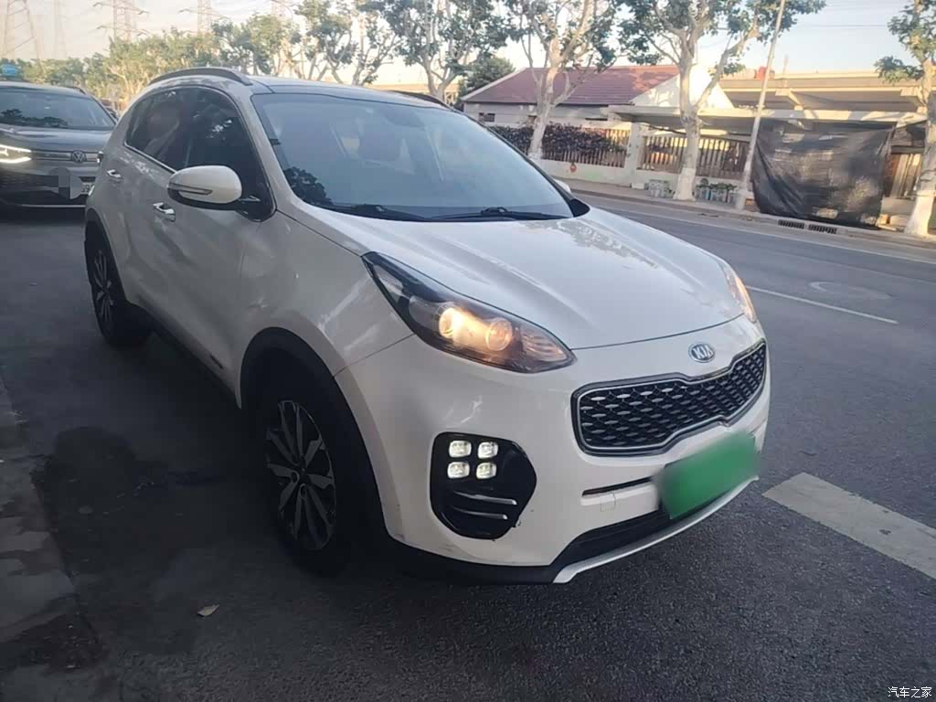Kia KX5, 2016 22