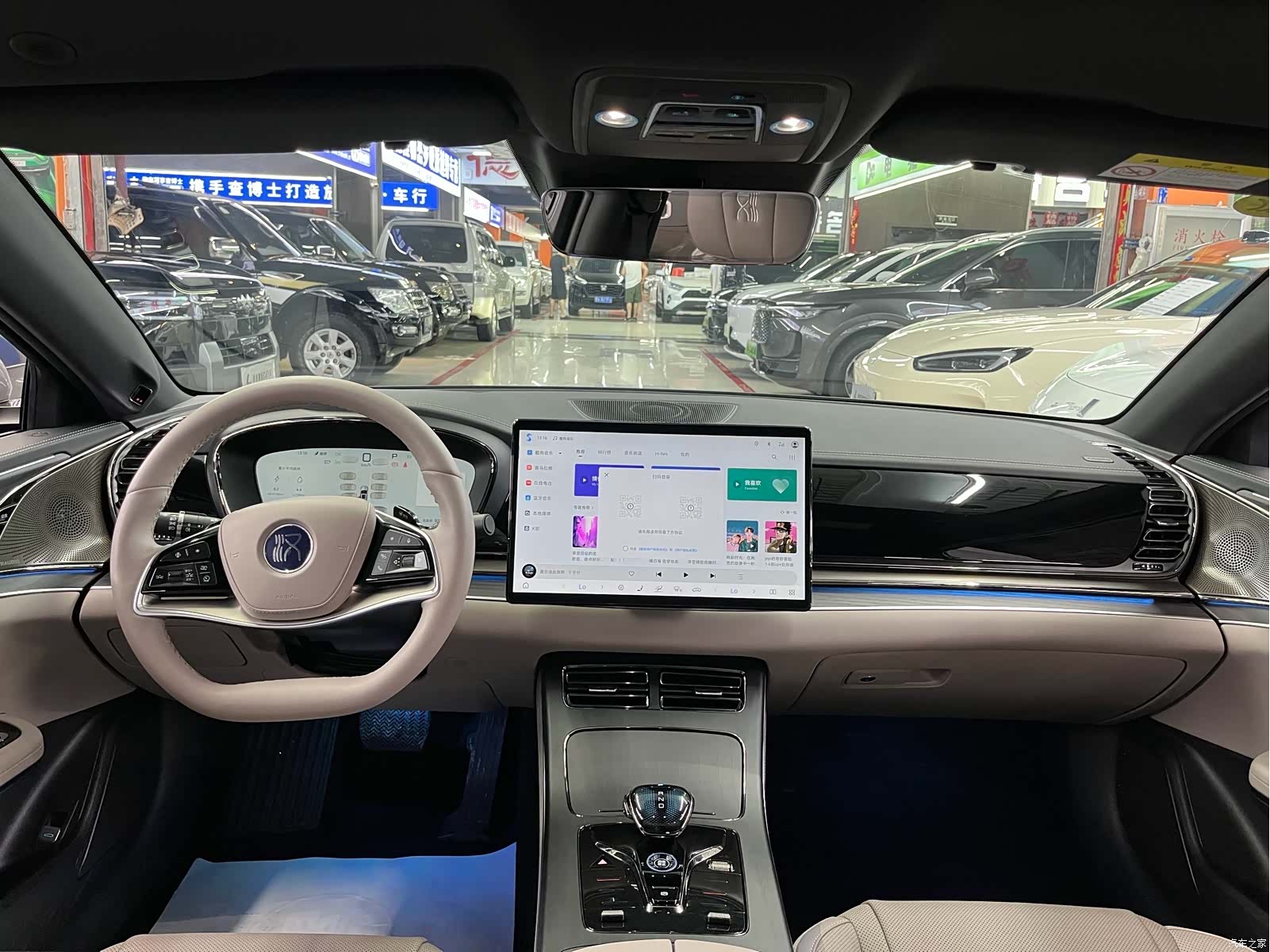 BYD Han, 2025 9