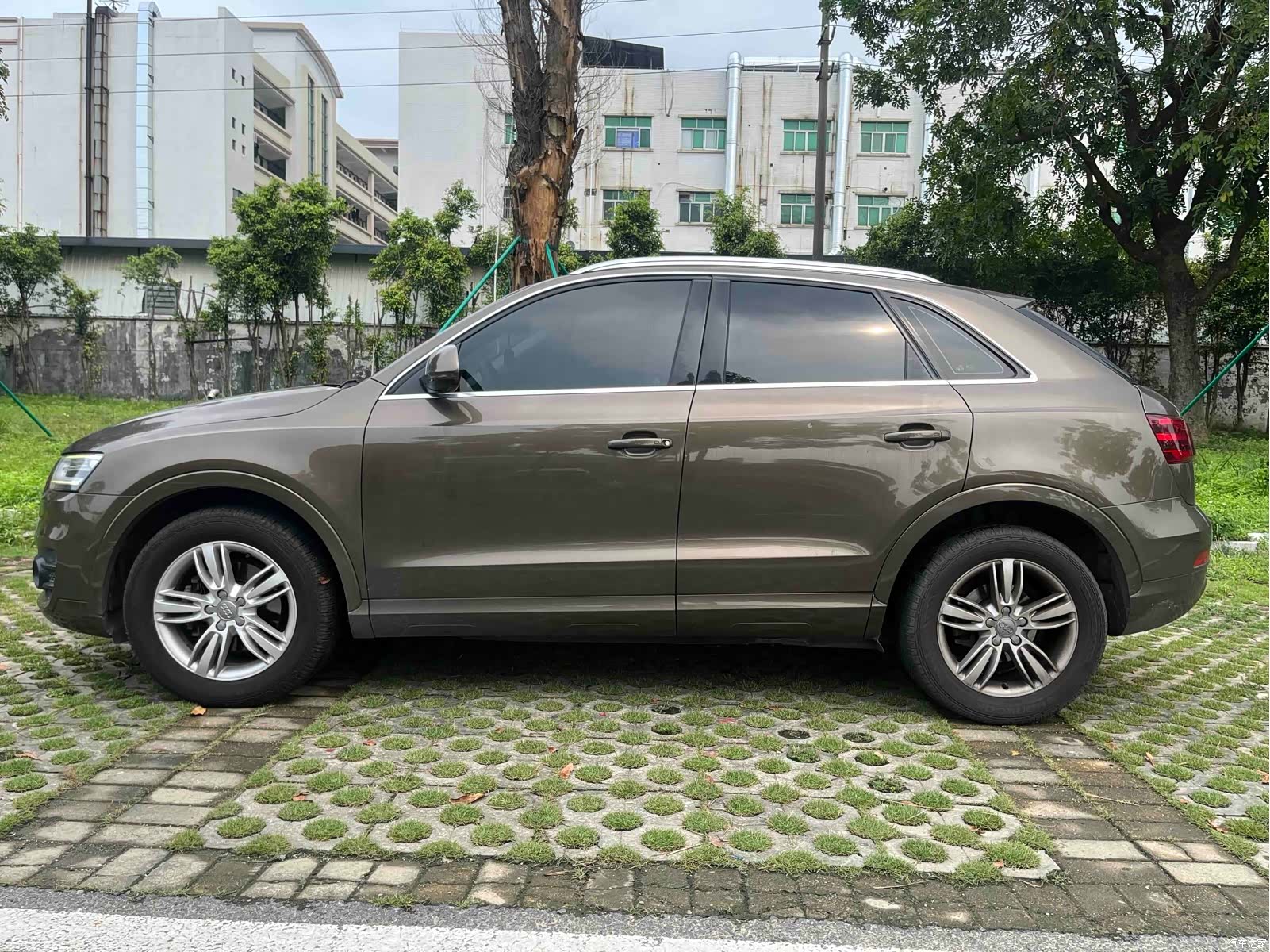 Audi Q3, 2016 8
