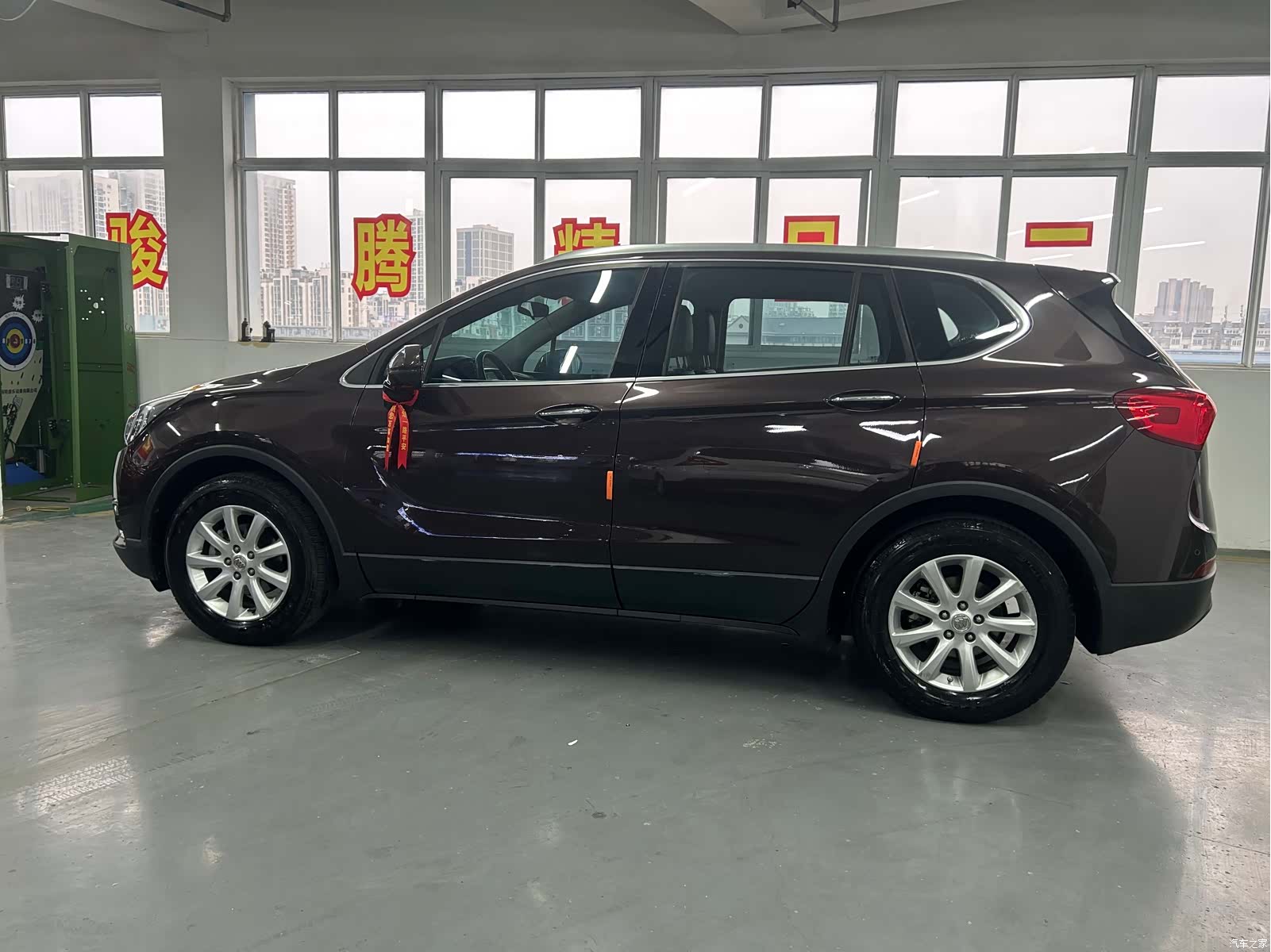 Buick Envision Plus, 2019 8