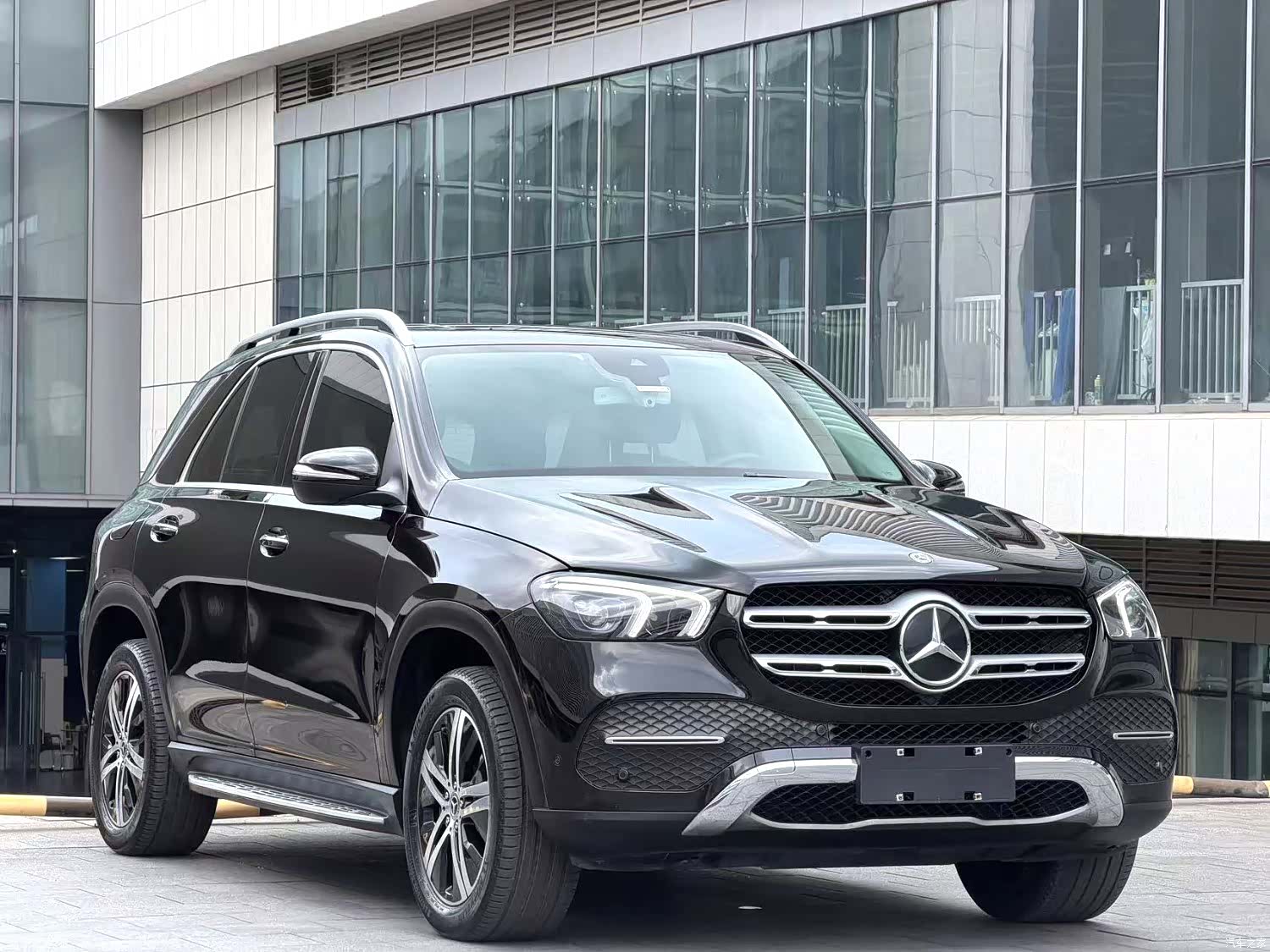 Mercedes-Benz GLE, 2019 3