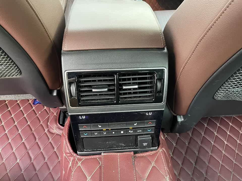 Jaguar XFL